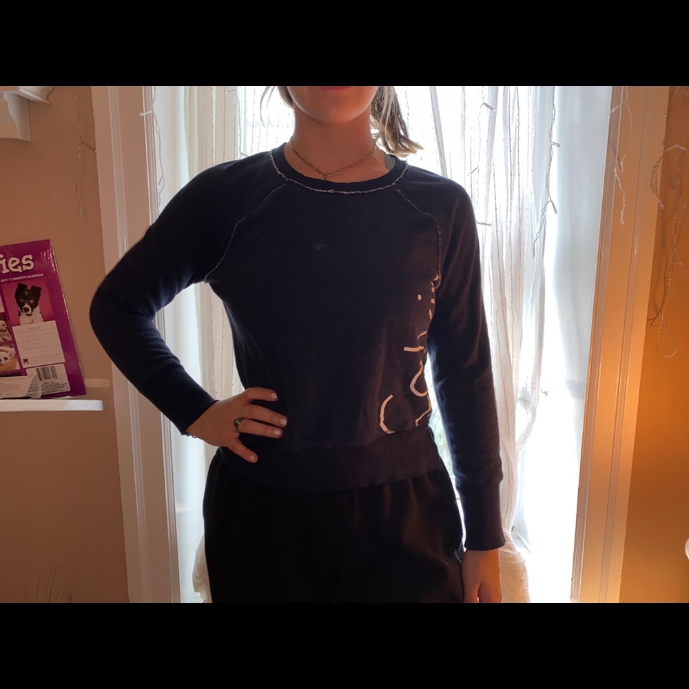 Cropped hoodie